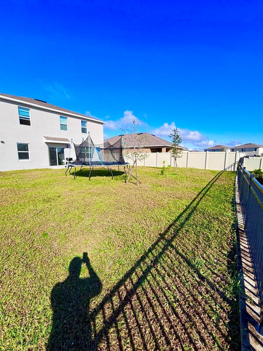 Image 5 of 47 For 5185 Barombi Bend