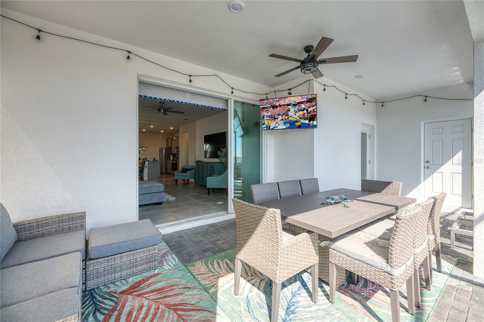 Image 57 of 89 For 3783 Lana Avenue