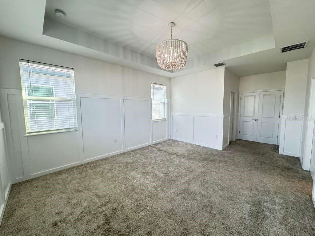 Image 13 of 31 For 15024 Stuttgart Alley