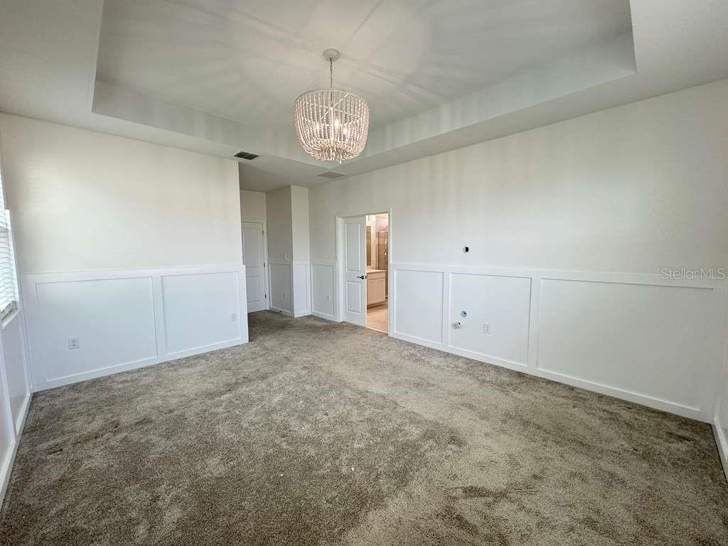 Image 14 of 31 For 15024 Stuttgart Alley