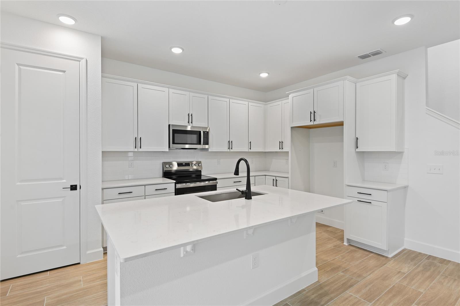 Image 6 of 19 For 765 Wekiva Ridge Drive