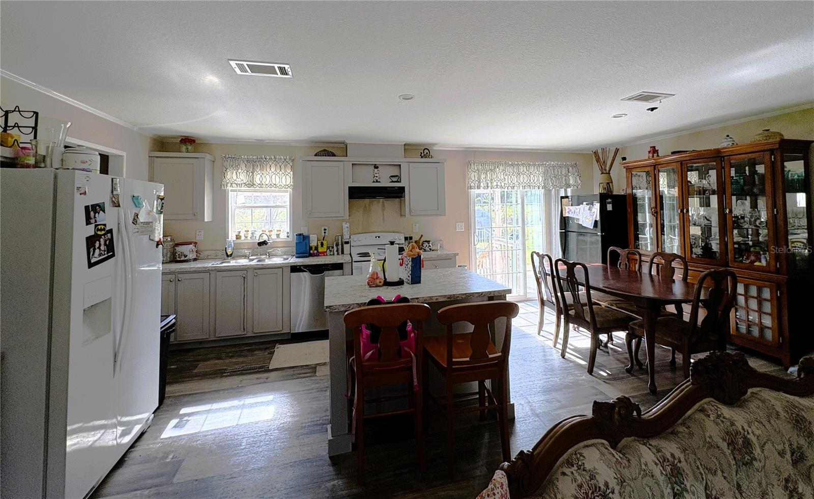 Image 16 of 18 For 5138 Countryside Court