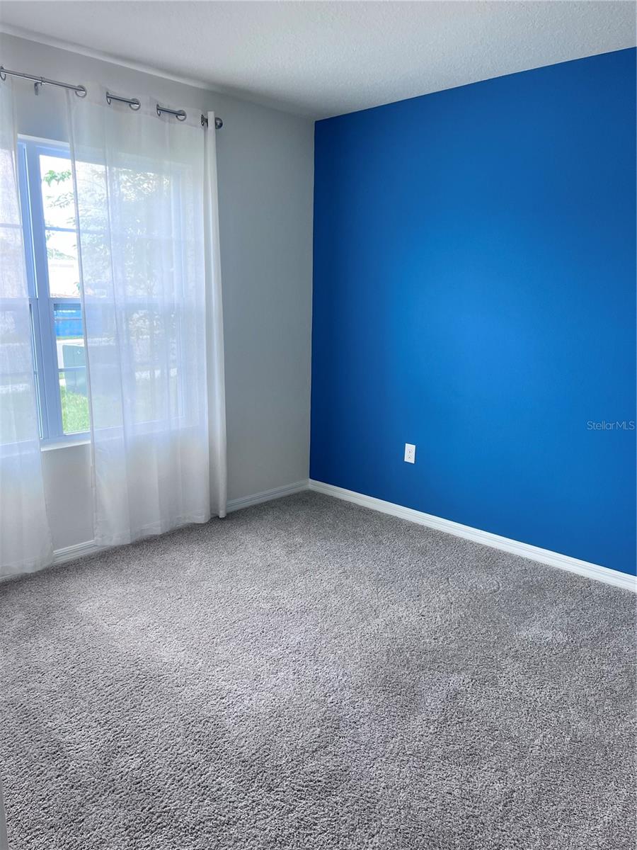 Image 5 of 13 For 5354 Douglas Fir Drive