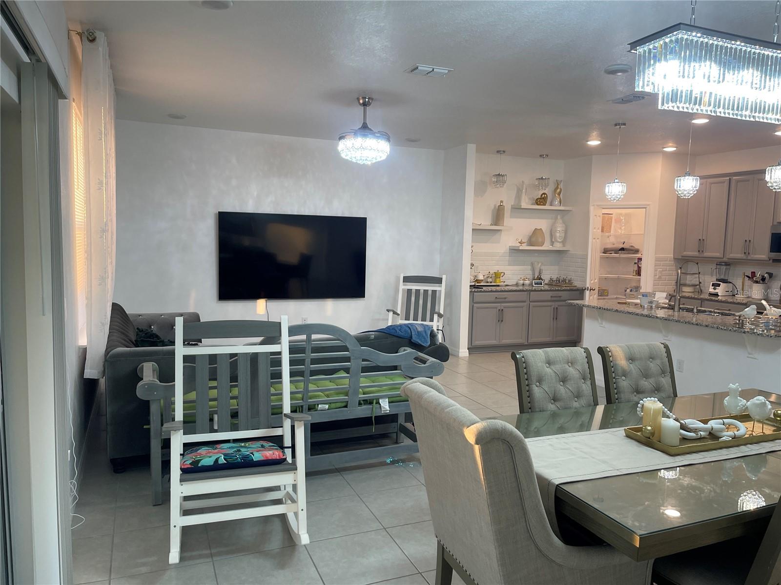 Image 14 of 47 For 1536 Pines End Place