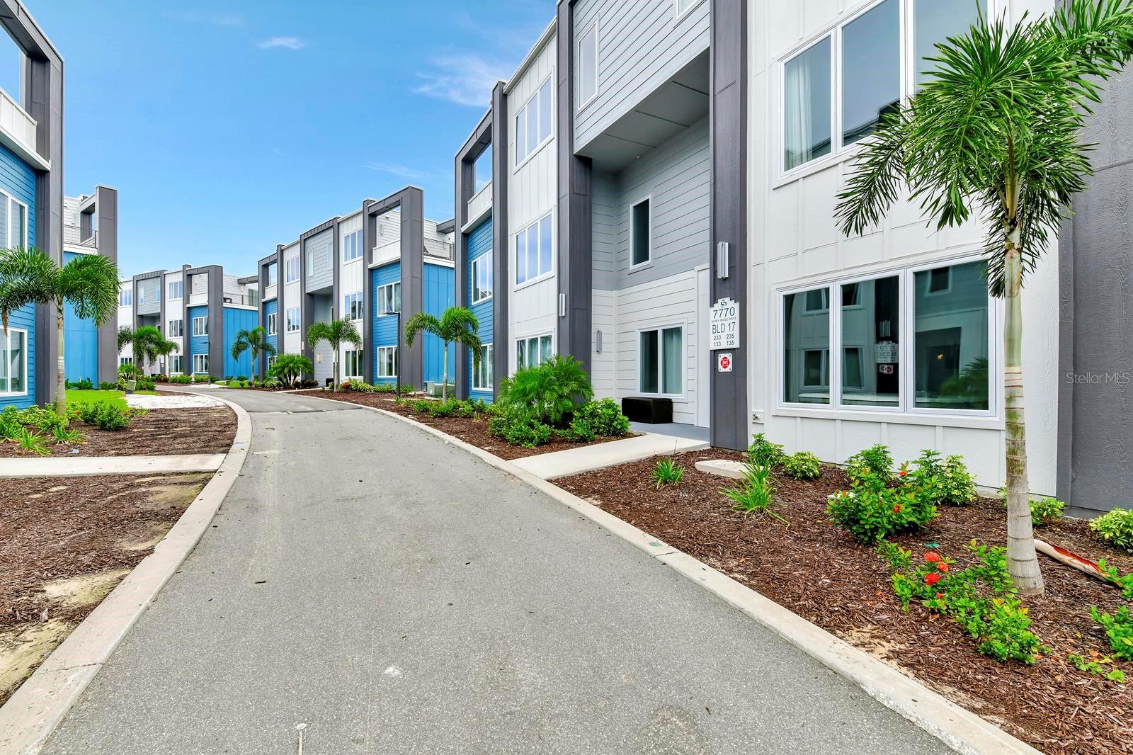 Image 7 of 43 For 7770 Sandy Ridge Drive 135