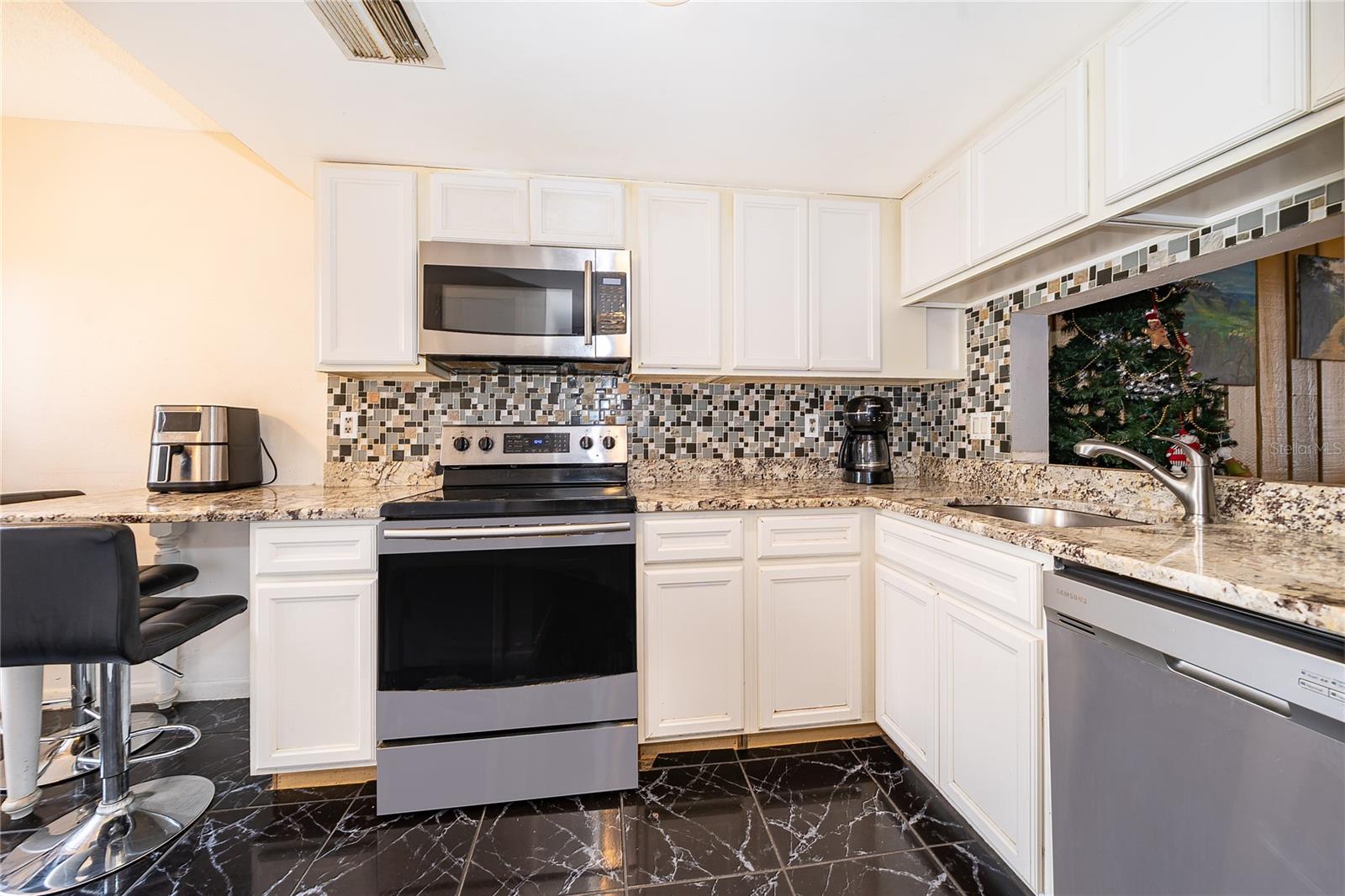 Image 13 of 28 For 4710 Jasmine Creek Lane 1506