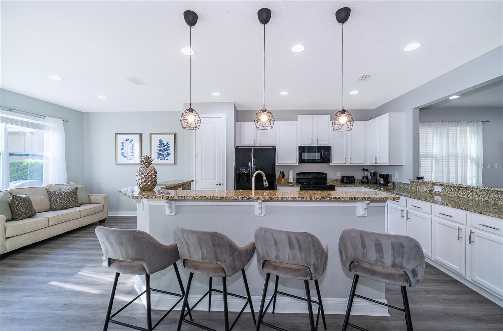 Image 10 of 43 For 321 Lasso Drive