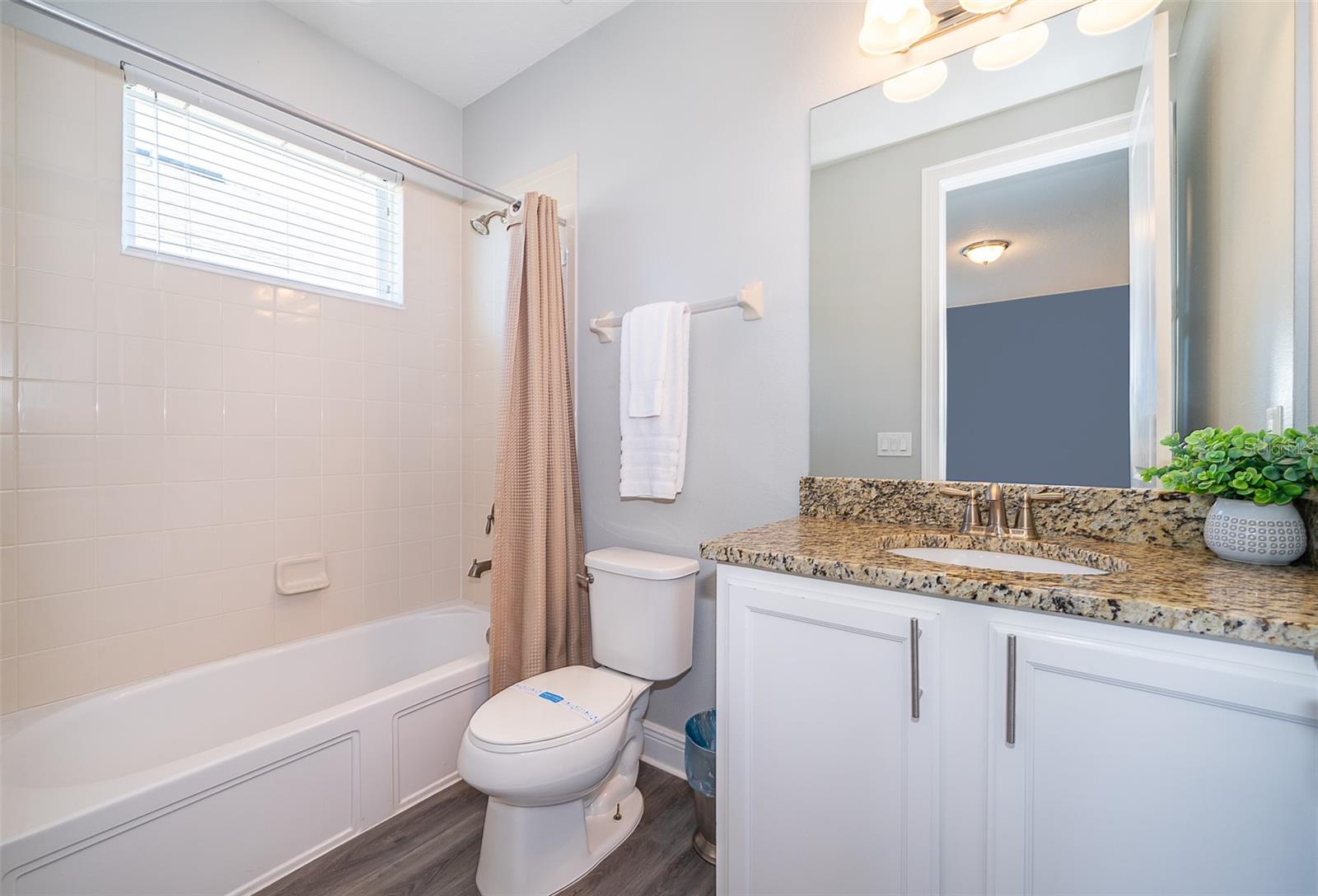 Image 25 of 43 For 321 Lasso Drive