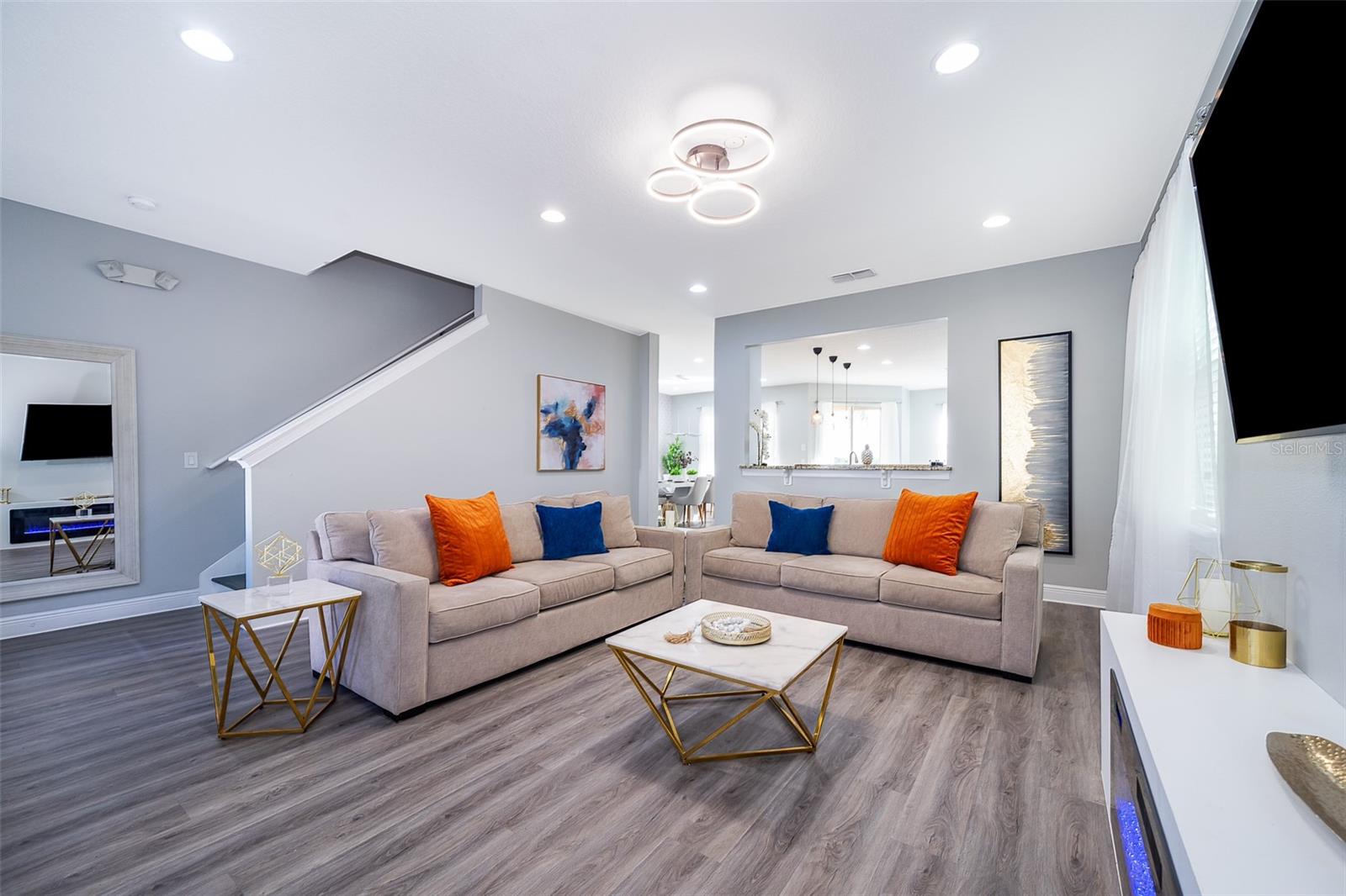 Image 5 of 43 For 321 Lasso Drive