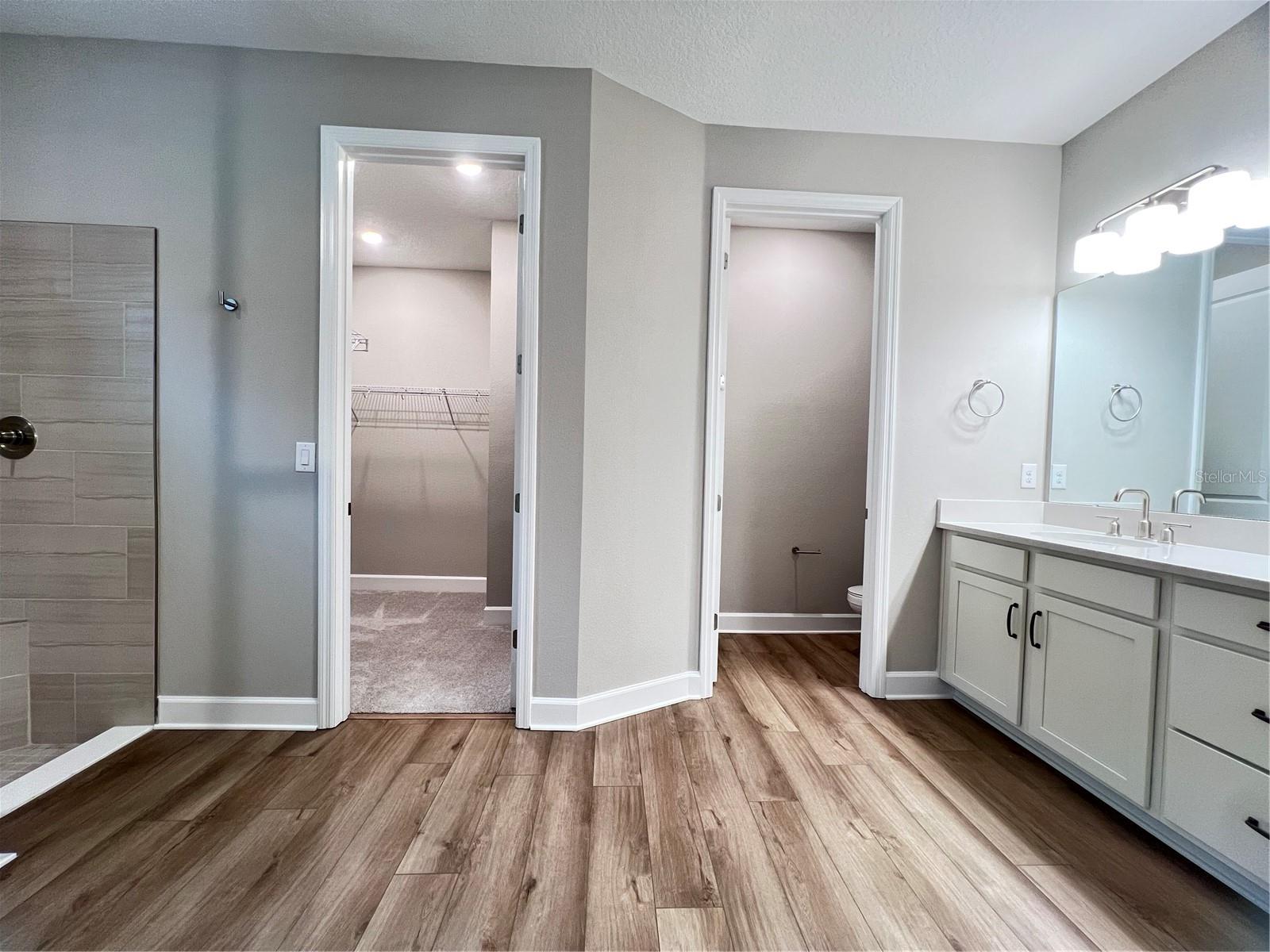 Image 33 of 44 For 12893 Harvest Rain