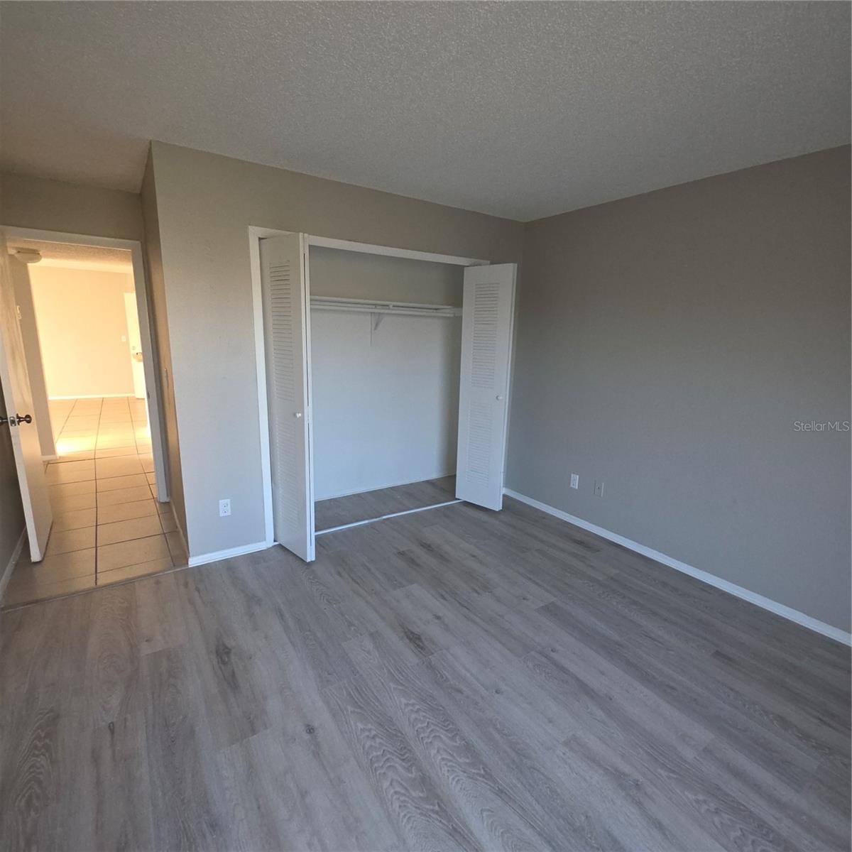 Image 13 of 16 For 2030 Cascades Boulevard 102