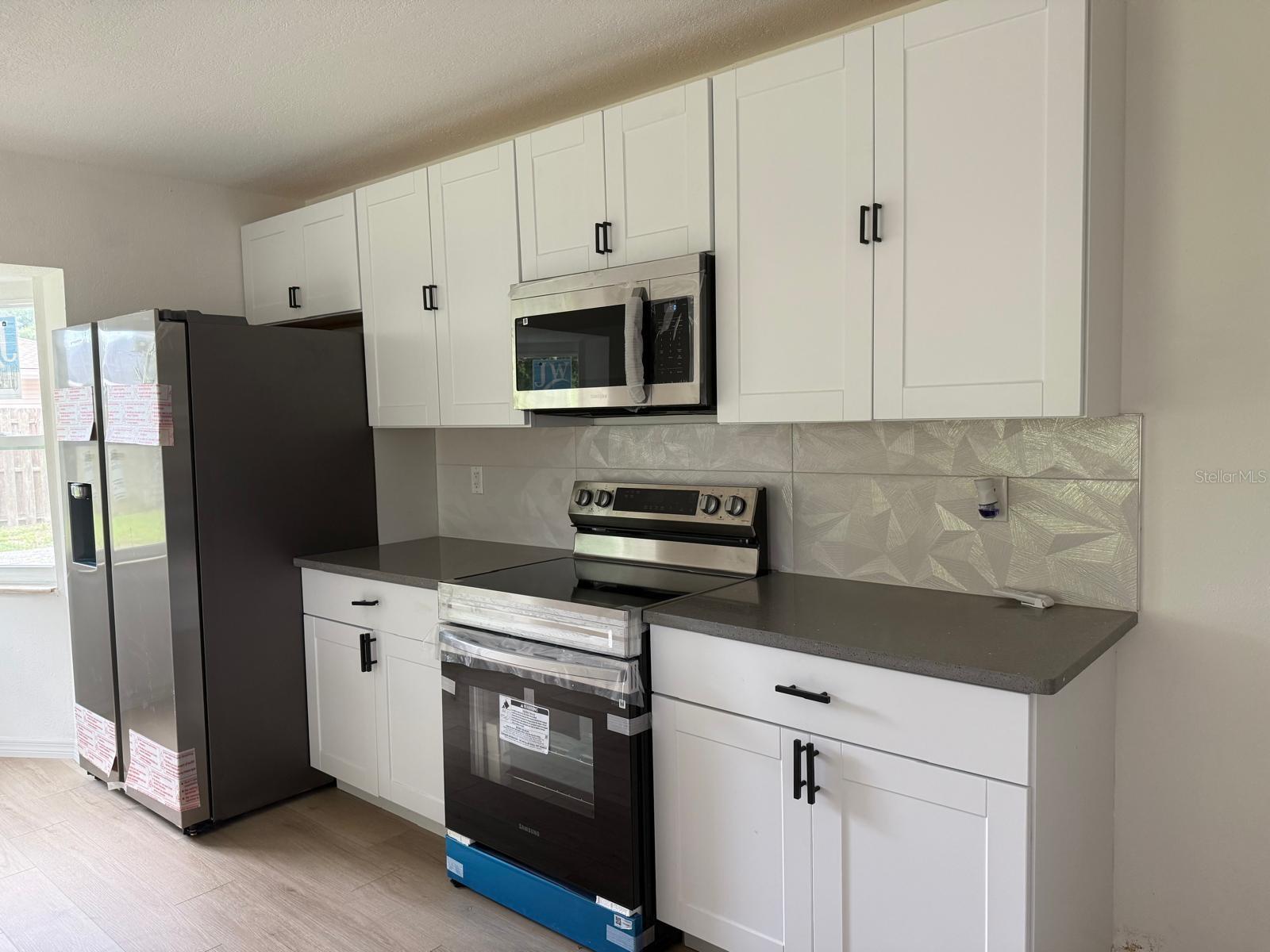 Image 8 of 28 For 5021 4th Street