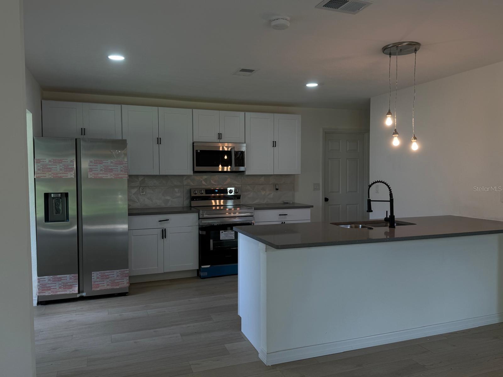 Image 9 of 28 For 5021 4th Street