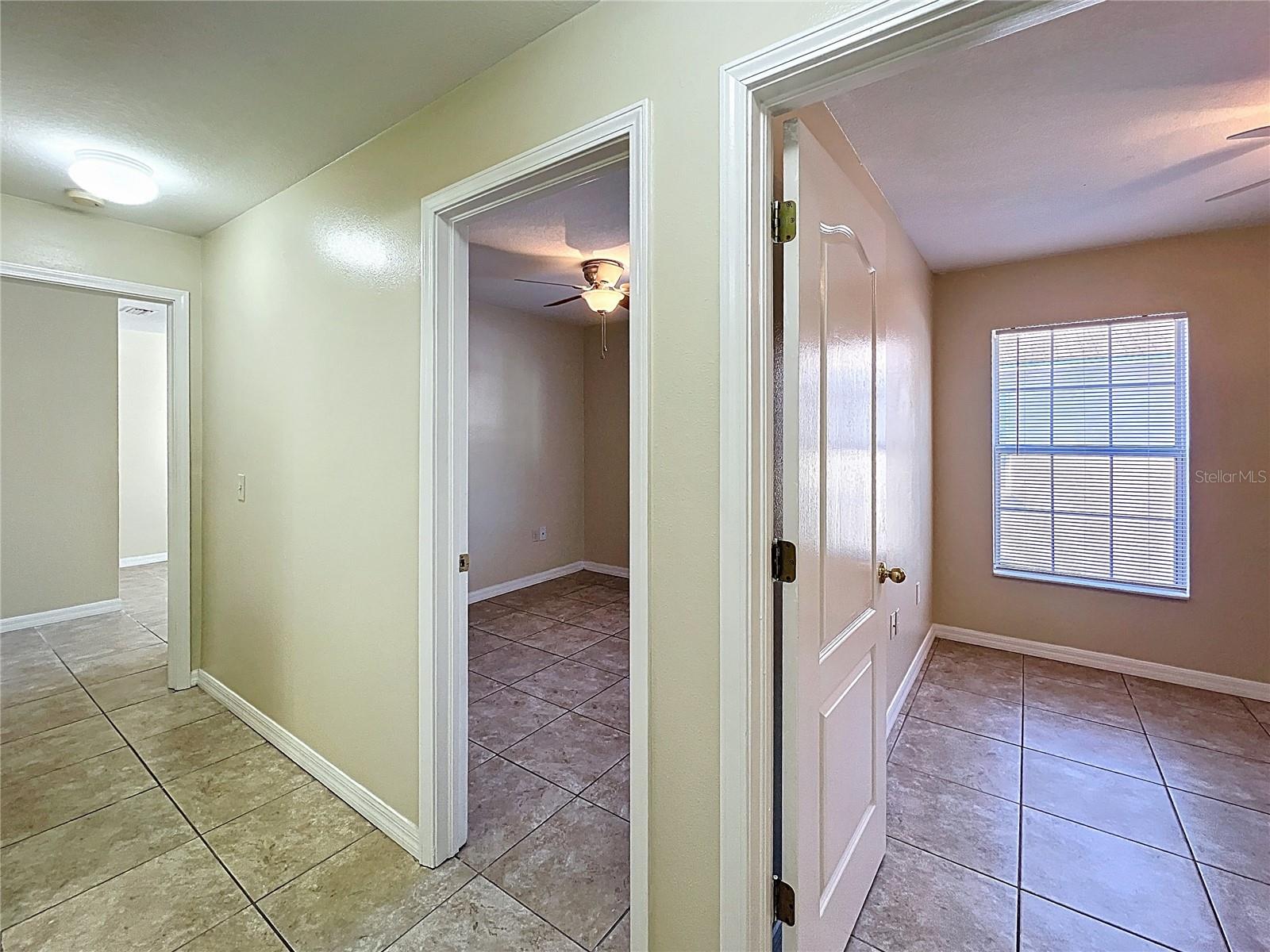 Image 18 of 31 For 7465 Hunters Greene Circle