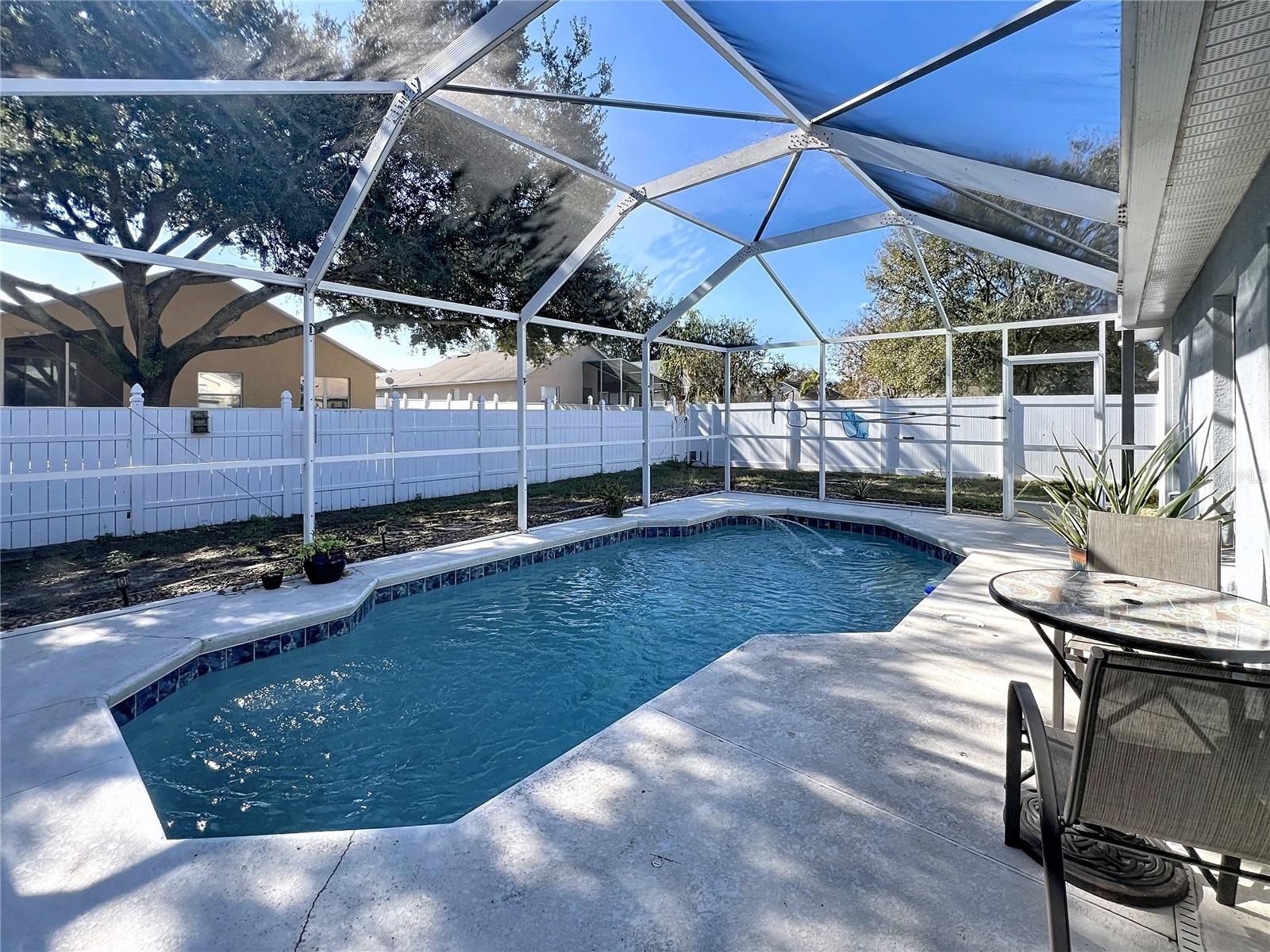 Image 2 of 31 For 7465 Hunters Greene Circle