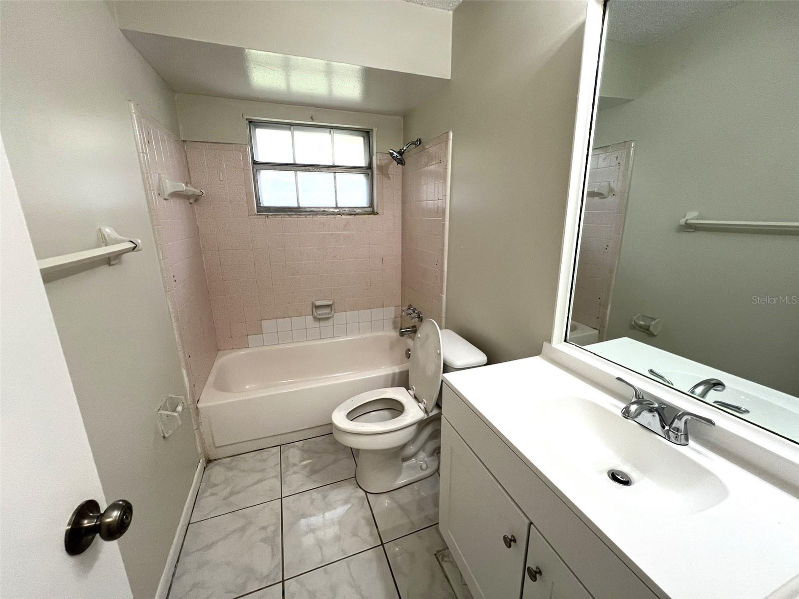 Image 12 of 14 For 775 Park Lane