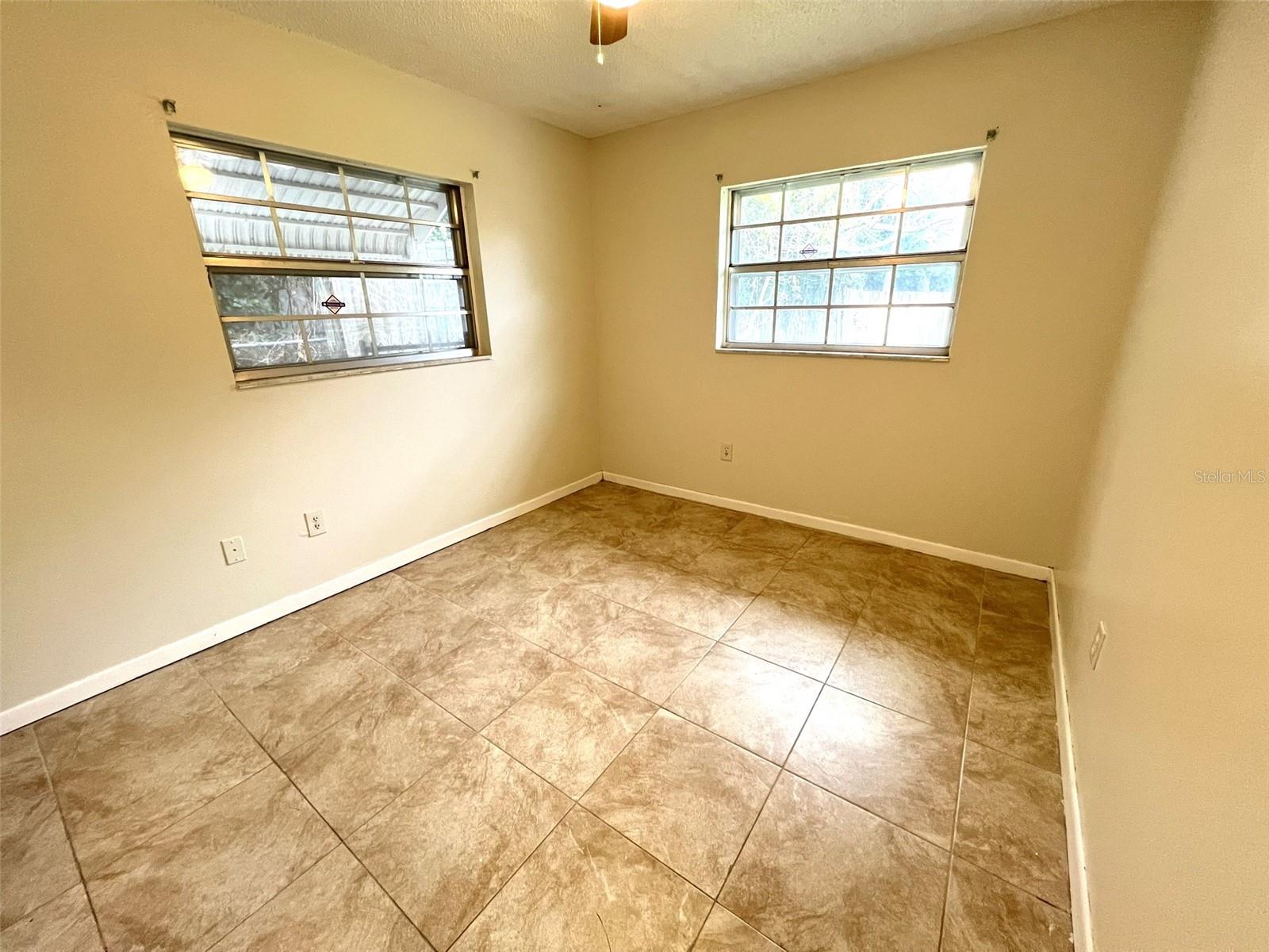 Image 13 of 14 For 775 Park Lane