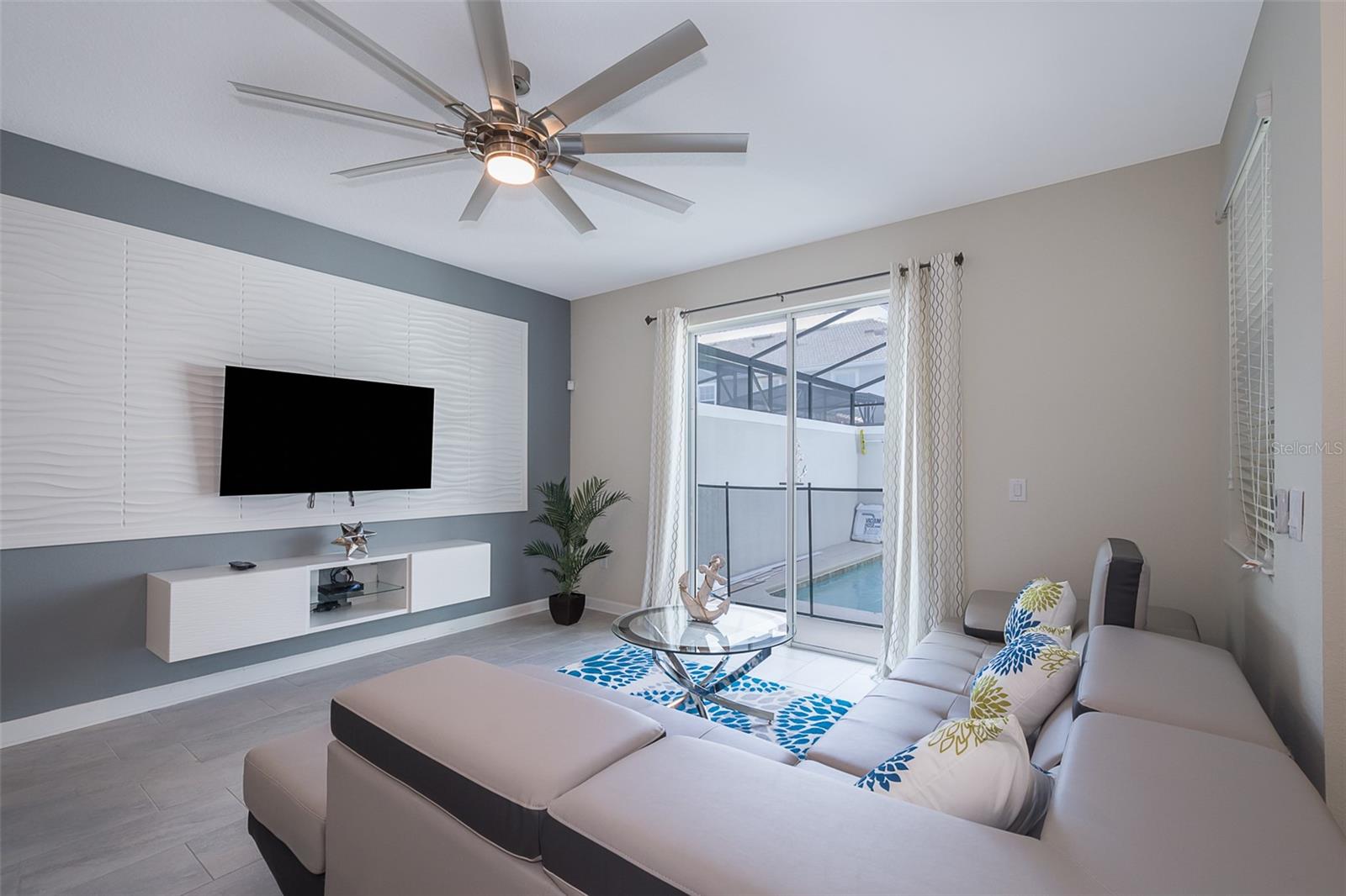 Image 11 of 31 For 4834 Love Storey Lane