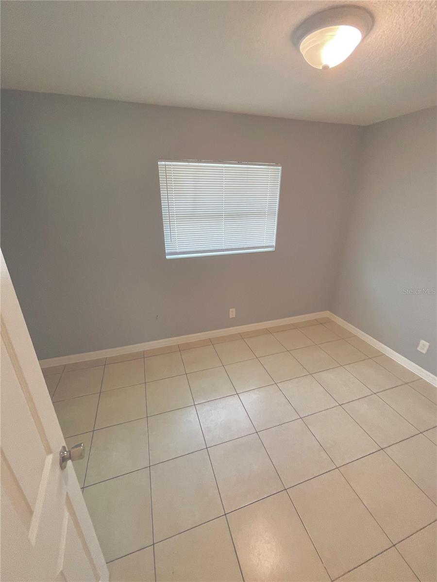 Image 5 of 24 For 403 Terry Street