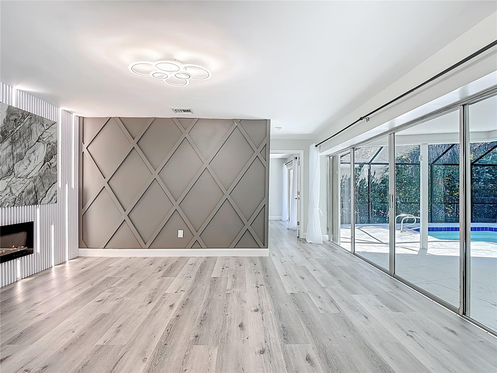 Image 30 of 96 For 620 Barfield Drive