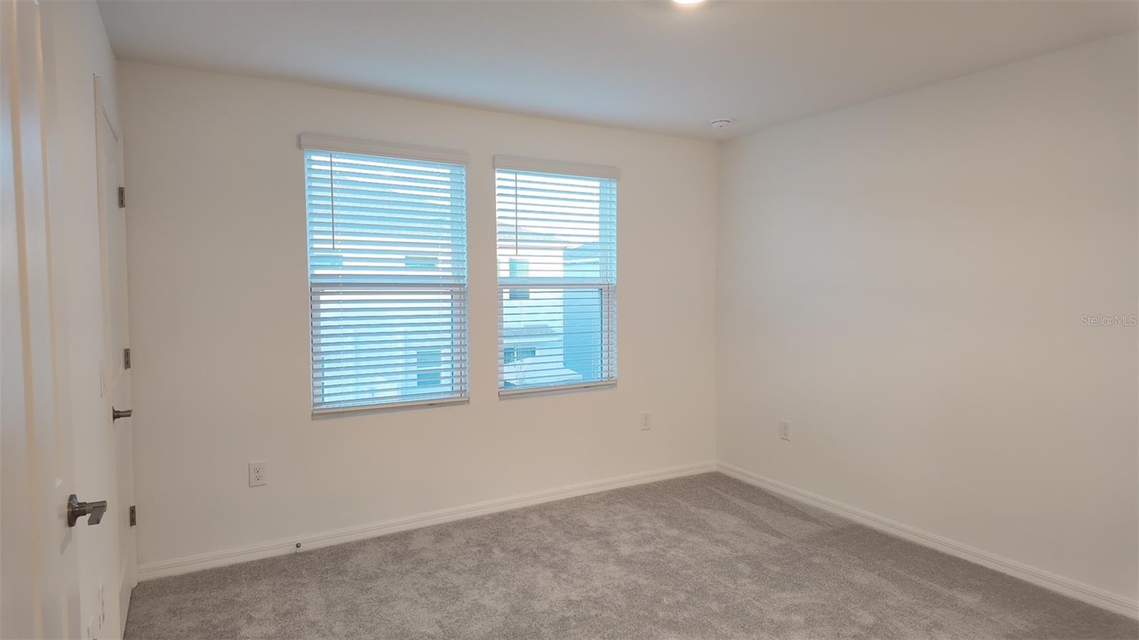 Image 10 of 26 For 3240 Skyline Loop