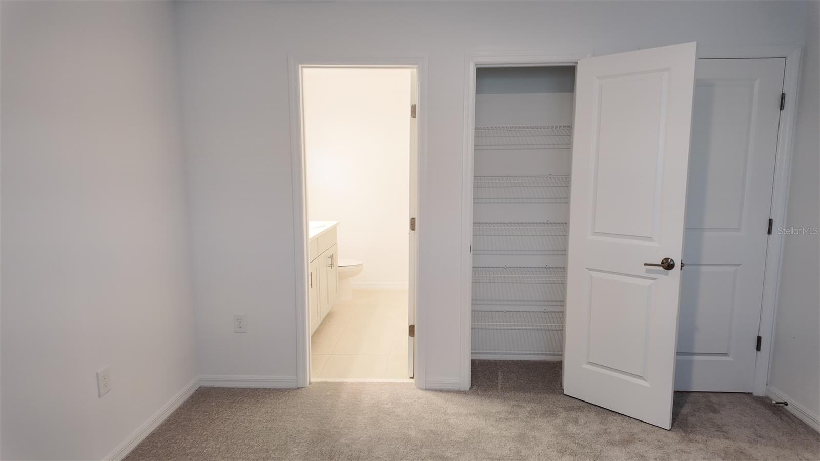 Image 14 of 26 For 3240 Skyline Loop