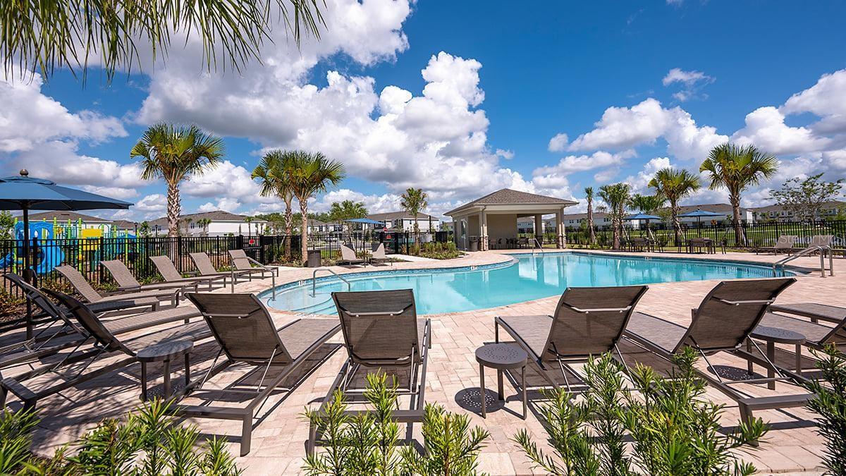 Image 24 of 26 For 3240 Skyline Loop