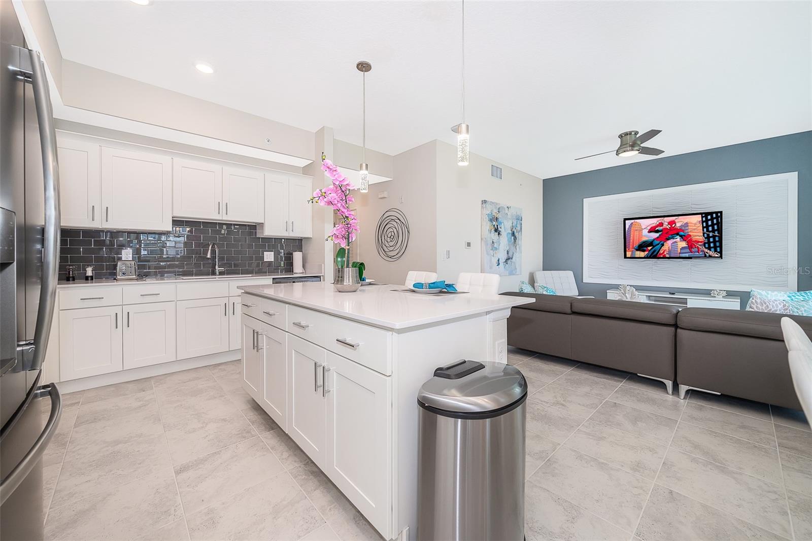 Image 10 of 30 For 3180 Paradox Circle 202