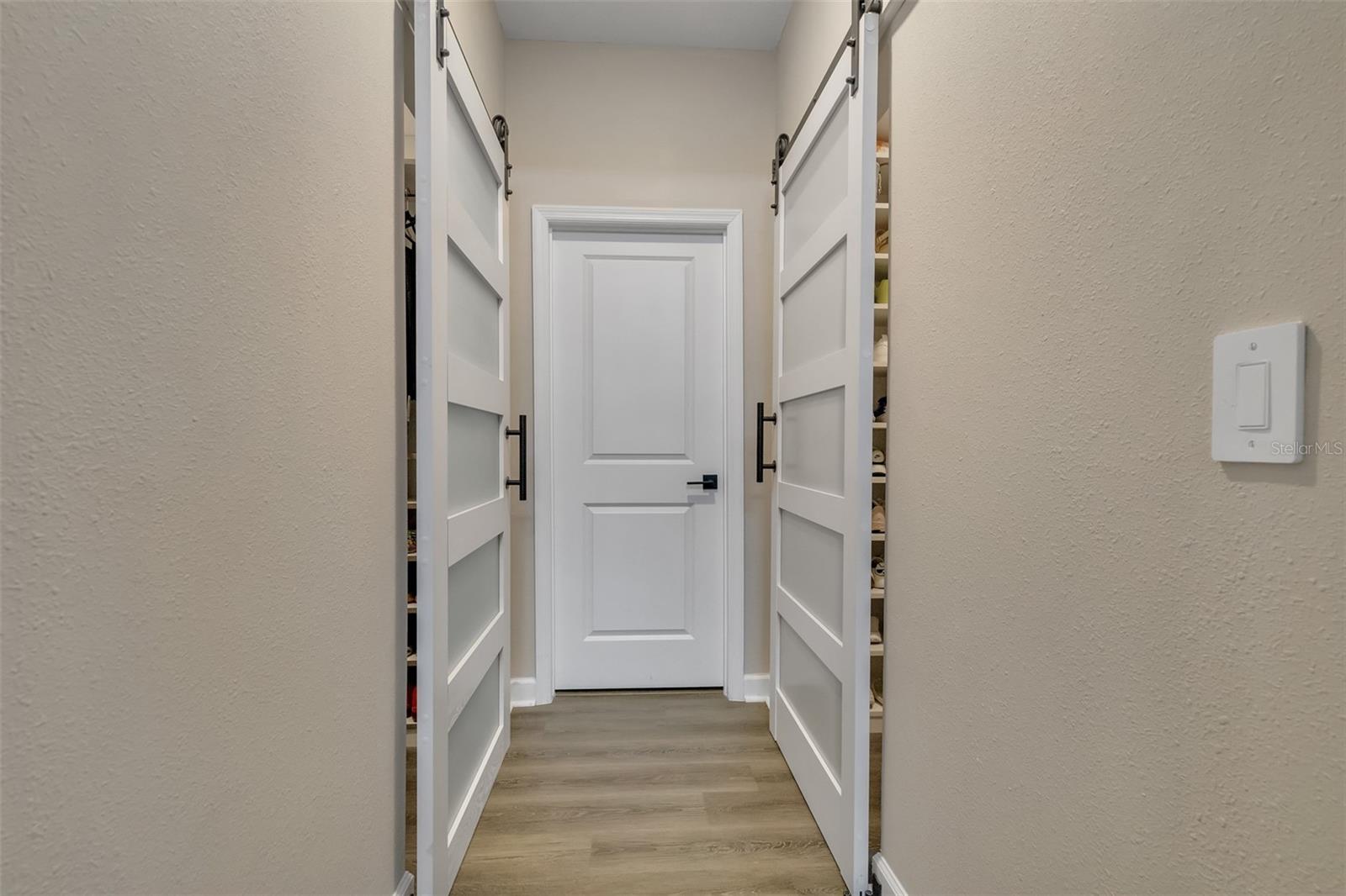 Image 27 of 53 For 2924 Fitness Street