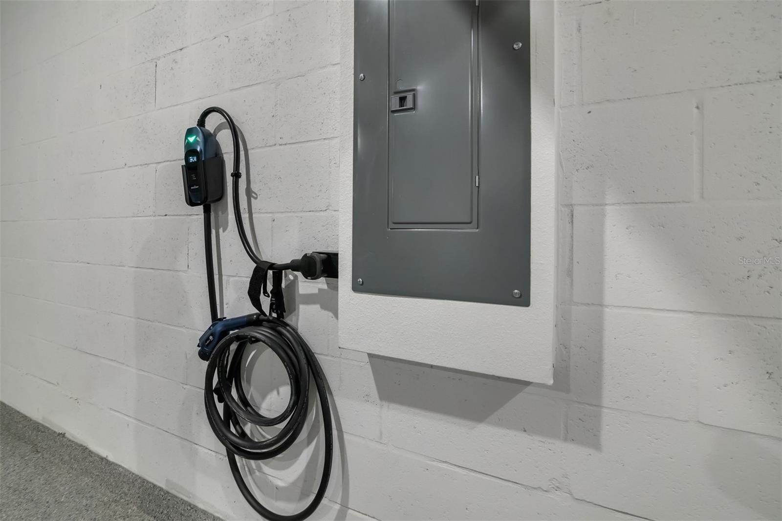 Image 37 of 53 For 2924 Fitness Street