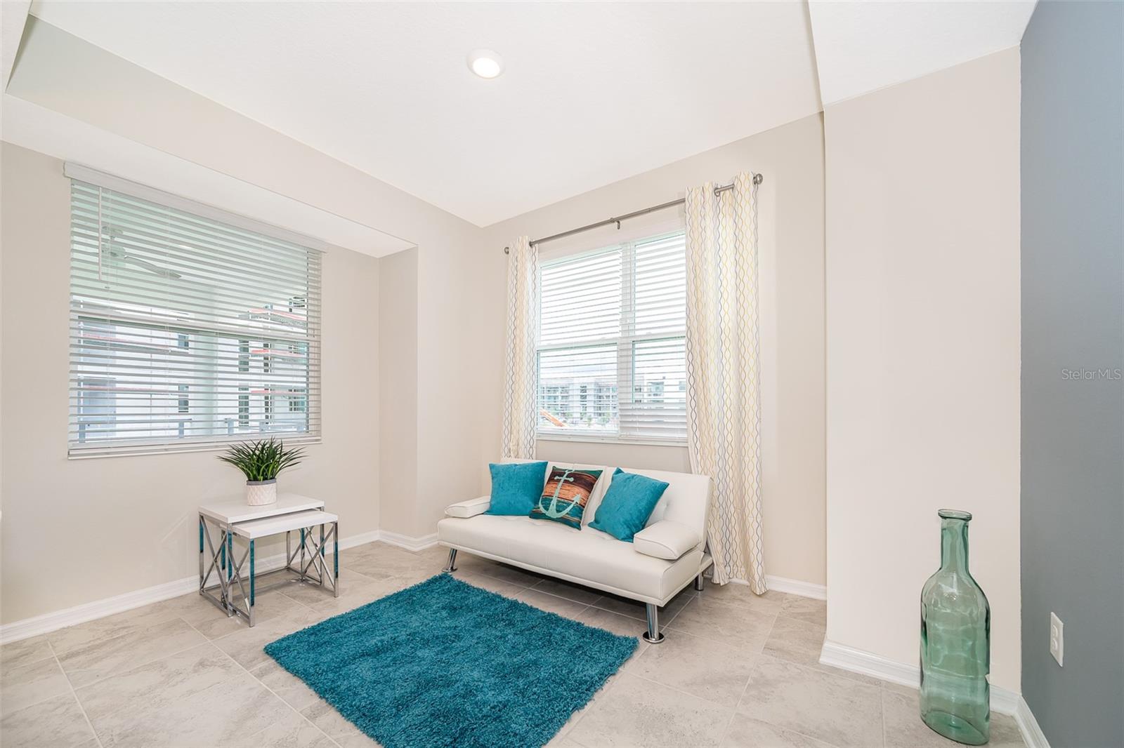 Image 11 of 30 For 3180 Paradox Circle 202