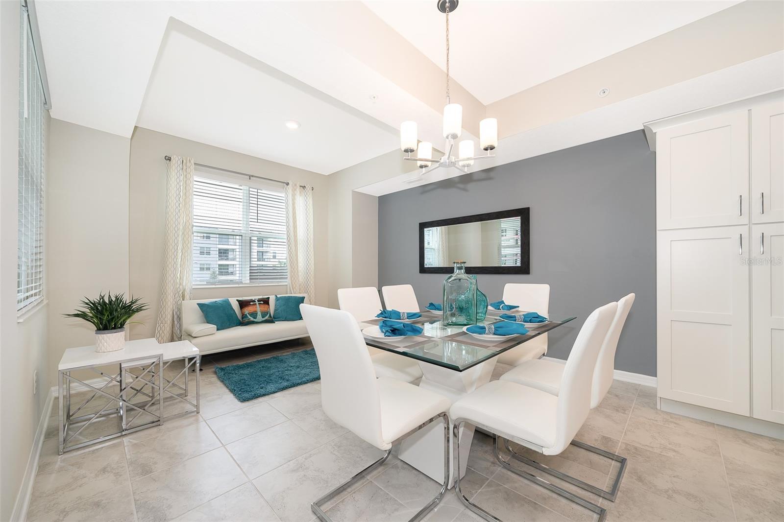 Image 9 of 30 For 3180 Paradox Circle 202