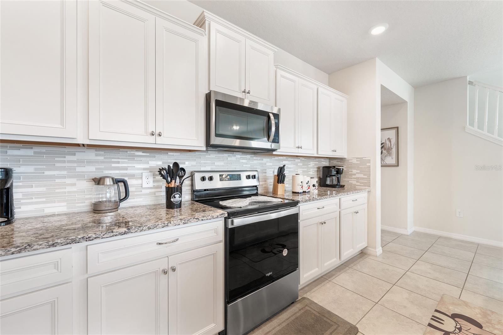 Image 10 of 37 For 4250 Lana Avenue