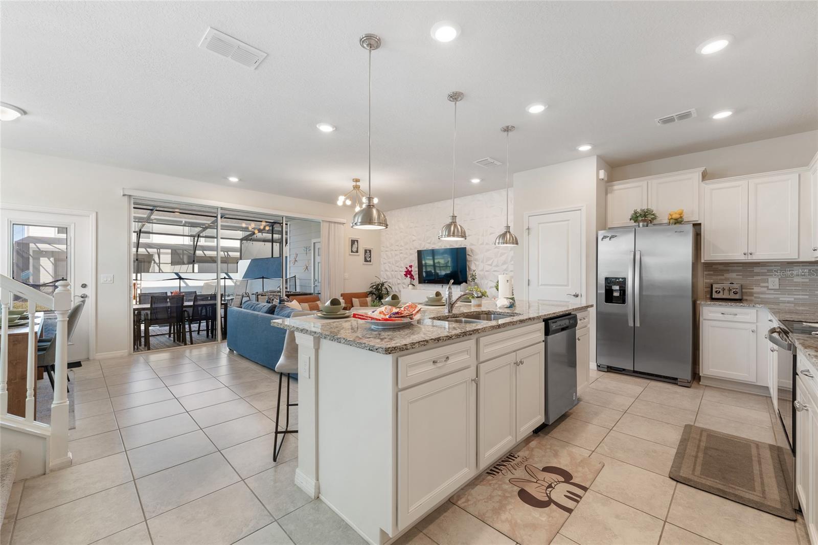 Image 8 of 37 For 4250 Lana Avenue