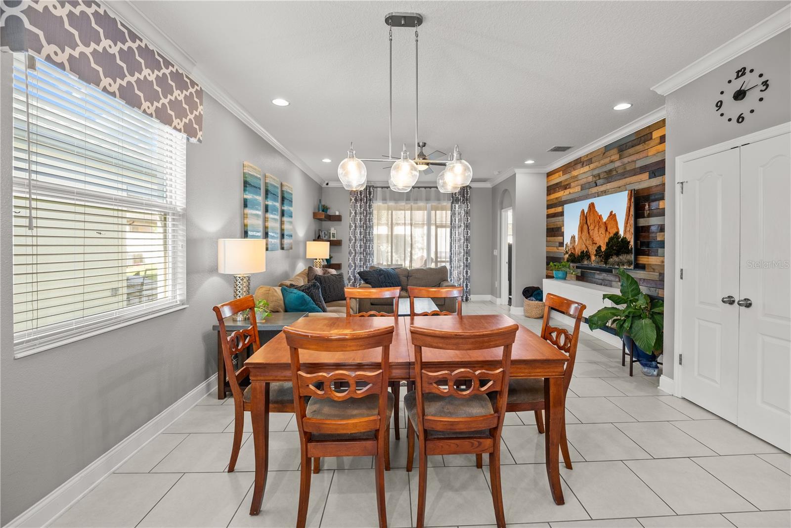 Image 10 of 39 For 5196 Appenine Loop E