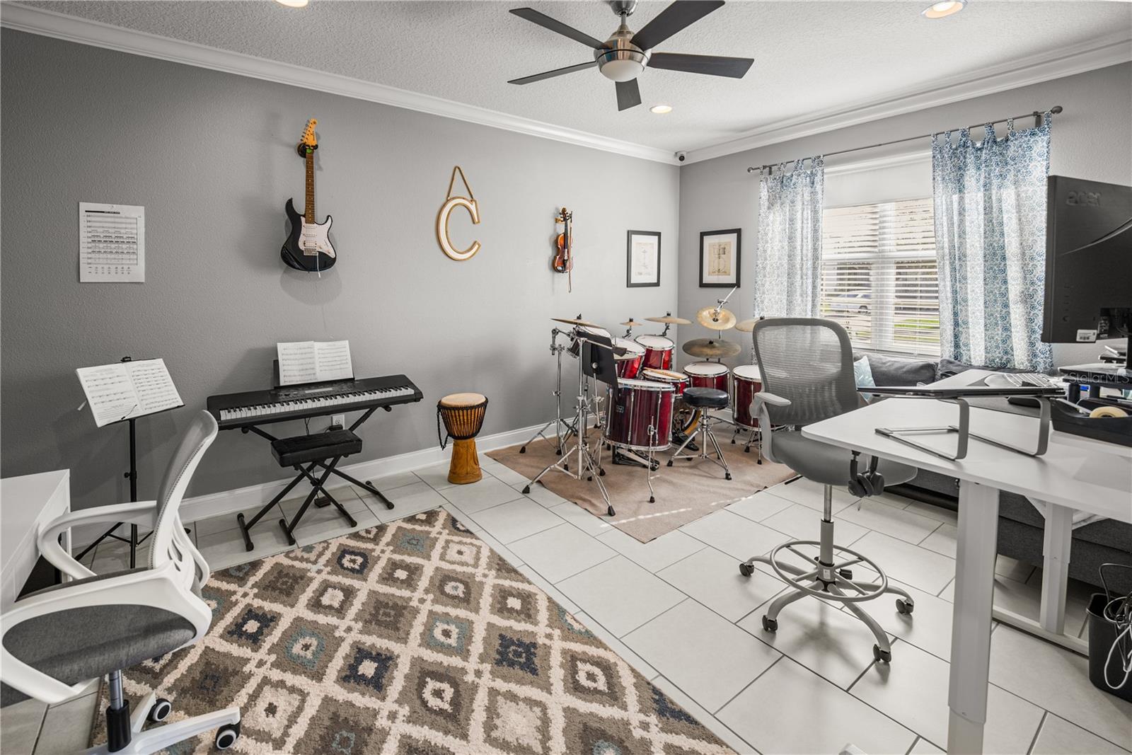 Image 14 of 39 For 5196 Appenine Loop E