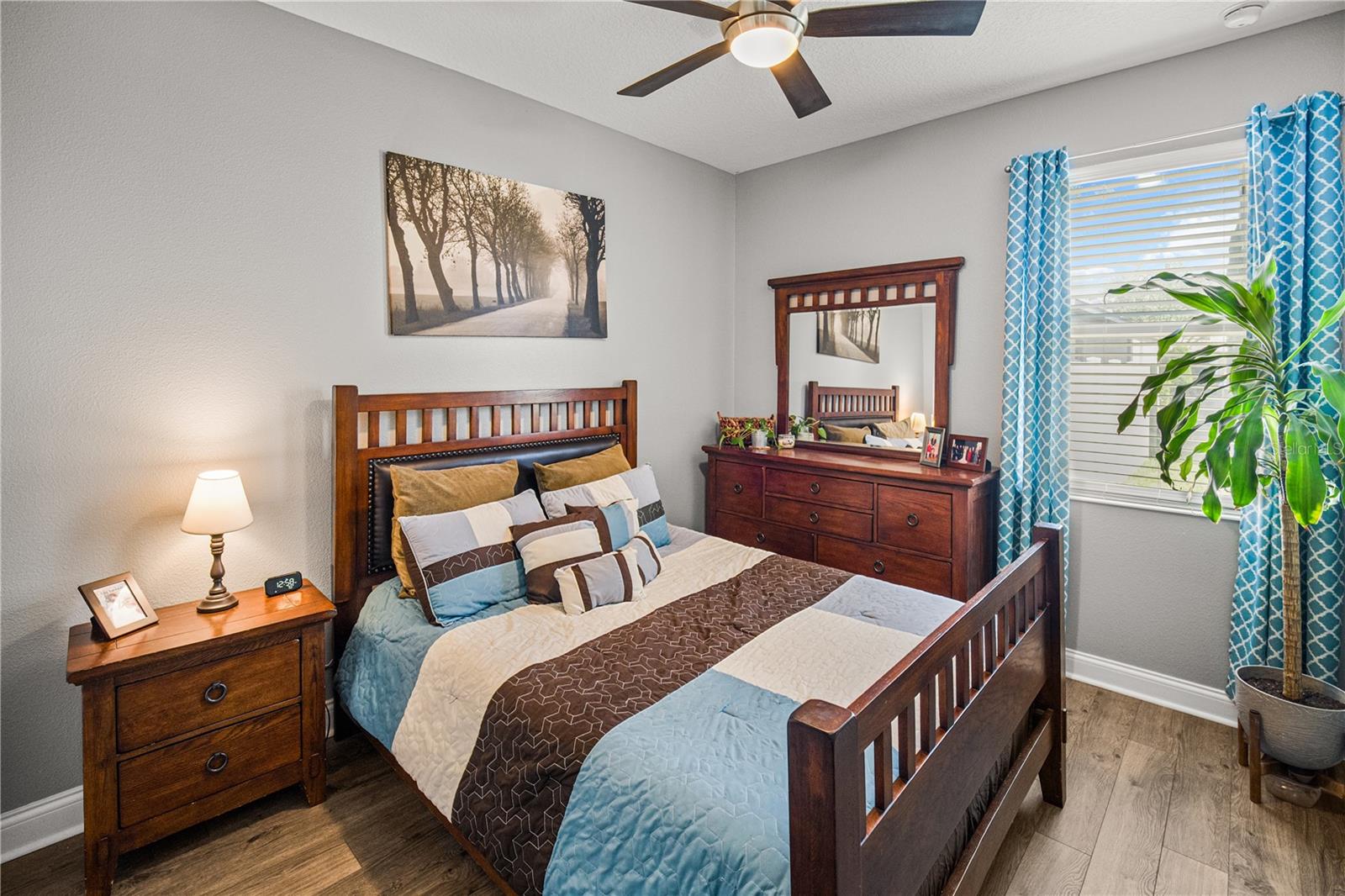 Image 23 of 39 For 5196 Appenine Loop E