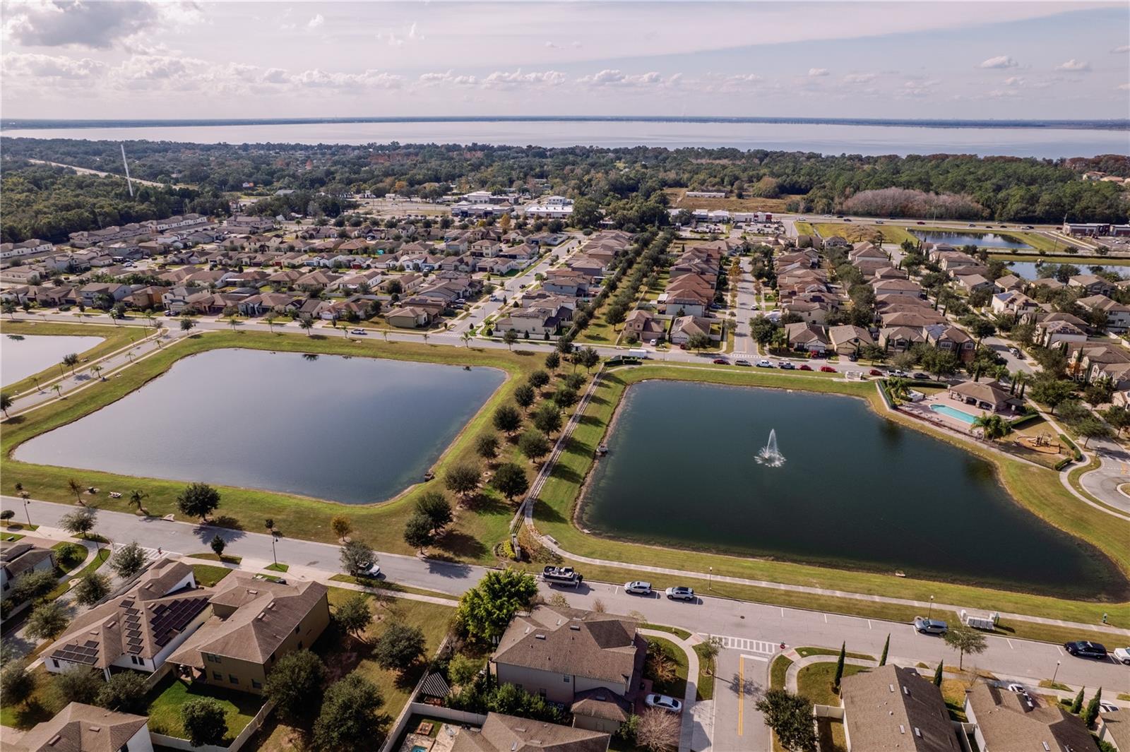 Image 35 of 39 For 5196 Appenine Loop E