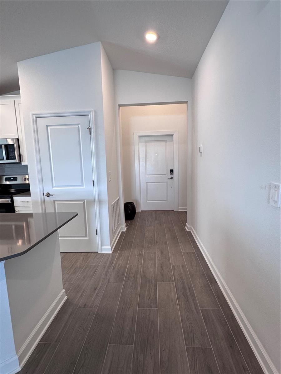 Image 11 of 23 For 5653 Wood Bridge Place