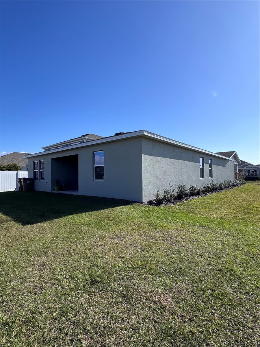 Image 5 of 23 For 5653 Wood Bridge Place