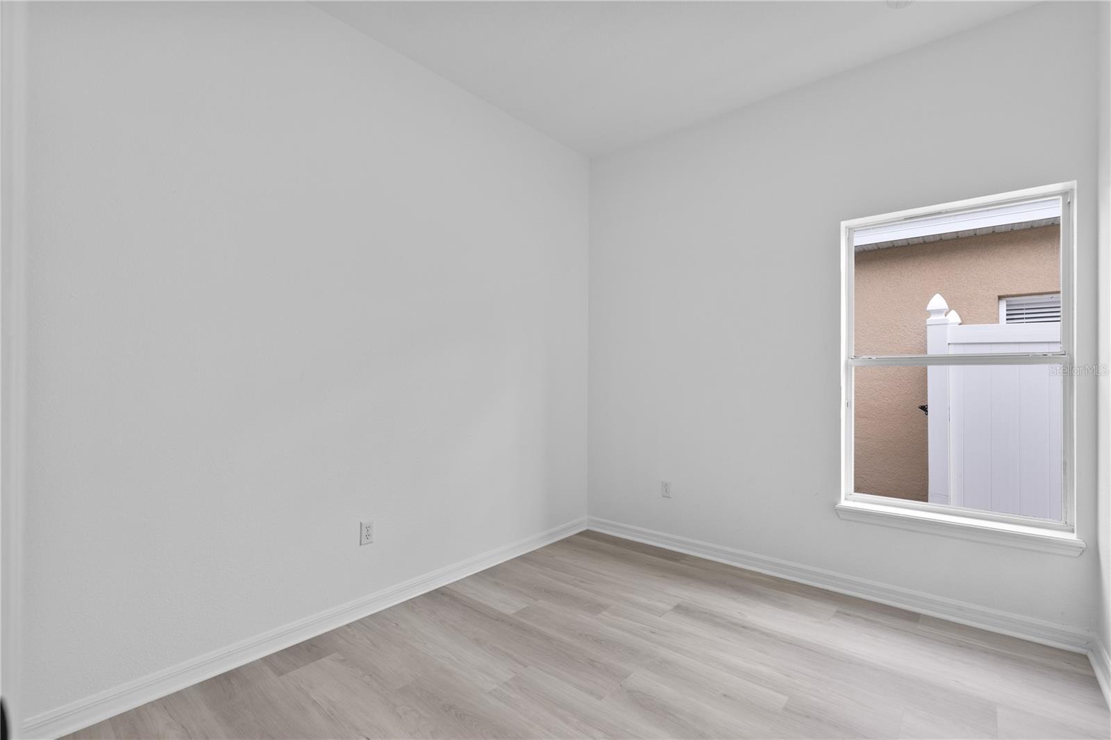 Image 20 of 37 For 4406 Hidden Meadow Drive