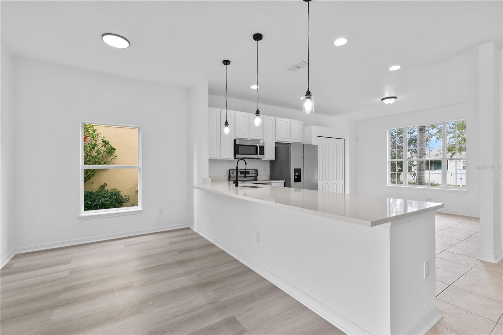 Image 7 of 37 For 4406 Hidden Meadow Drive