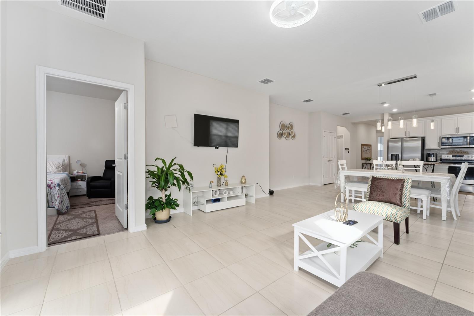 Image 12 of 43 For 1880 Spring Shower Circle