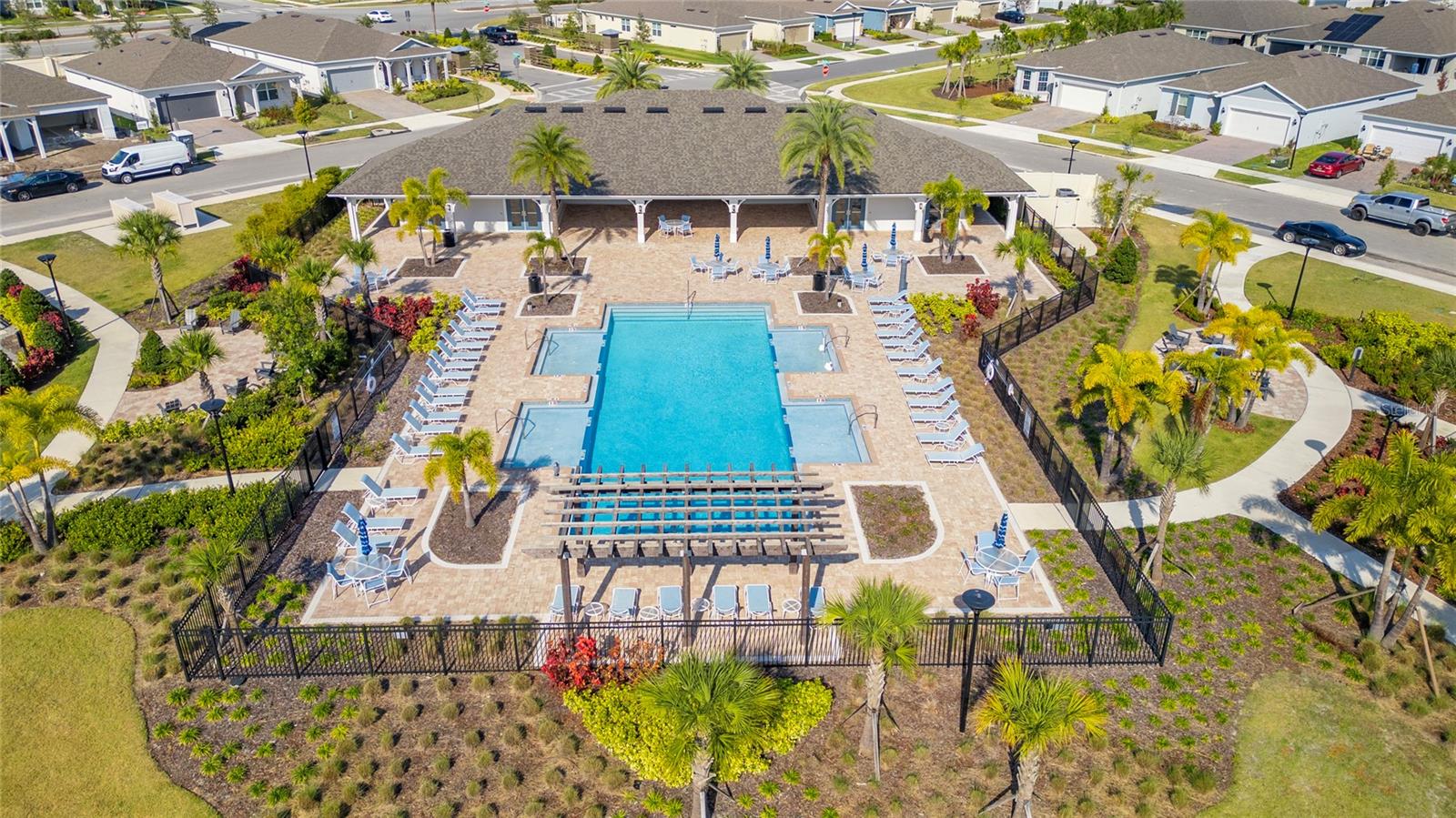 Image 35 of 43 For 1880 Spring Shower Circle