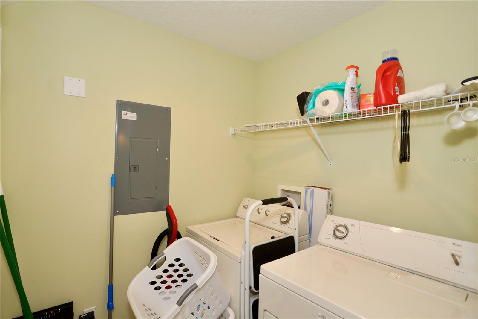 Image 27 of 43 For 8503 Bay Lilly Loop