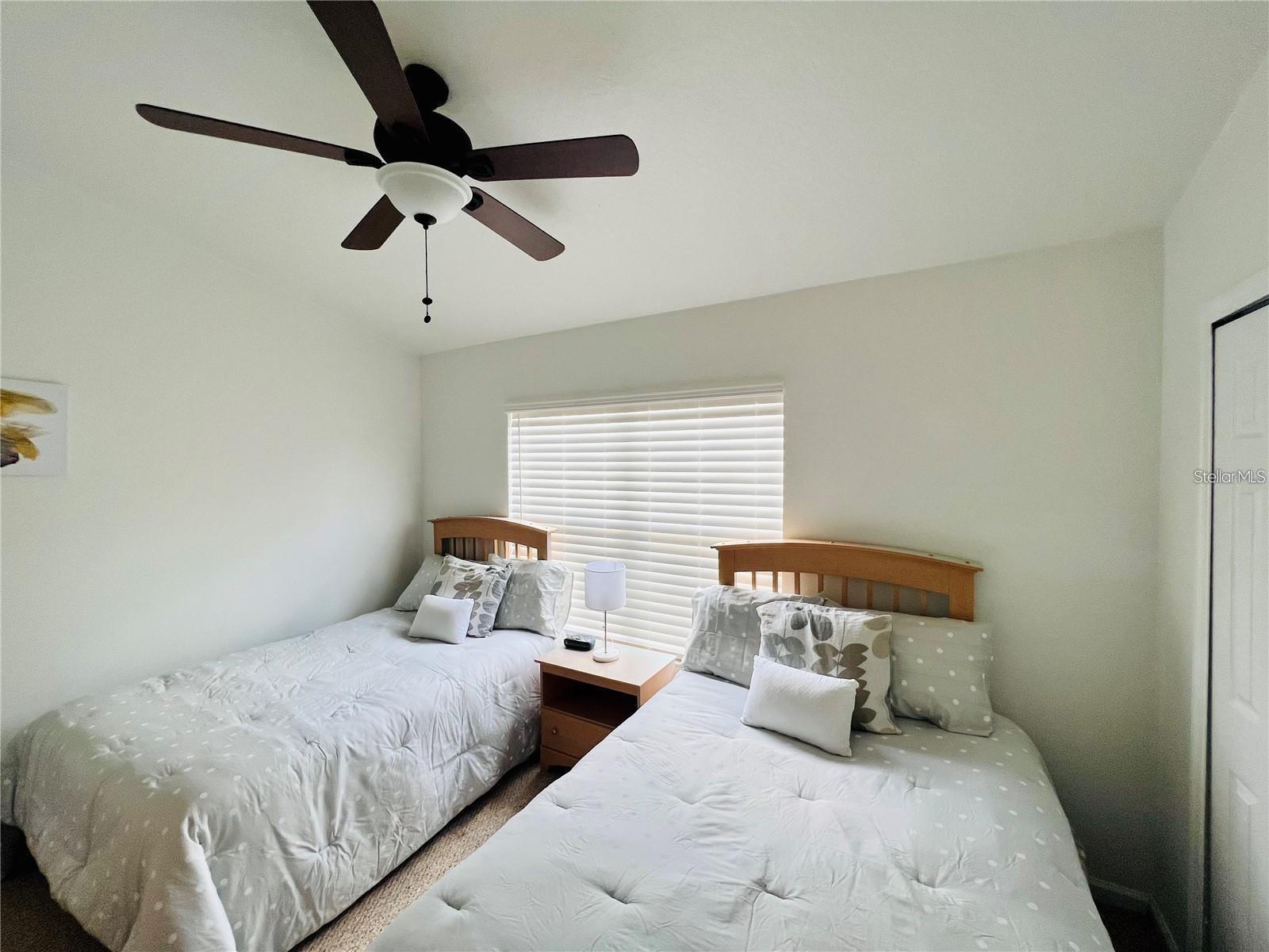 Image 11 of 23 For 2413 Silver Palm Drive