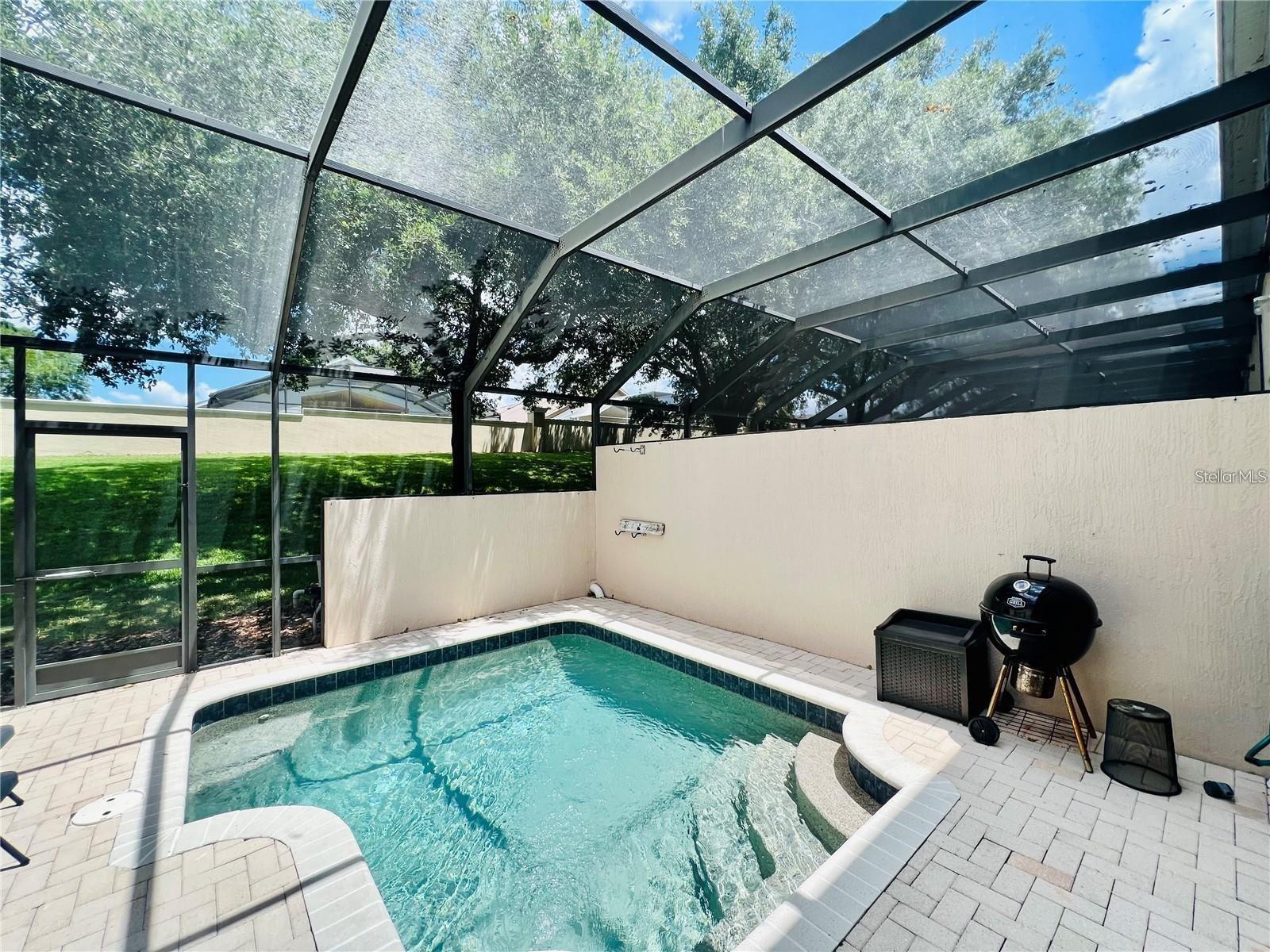 Image 17 of 23 For 2413 Silver Palm Drive