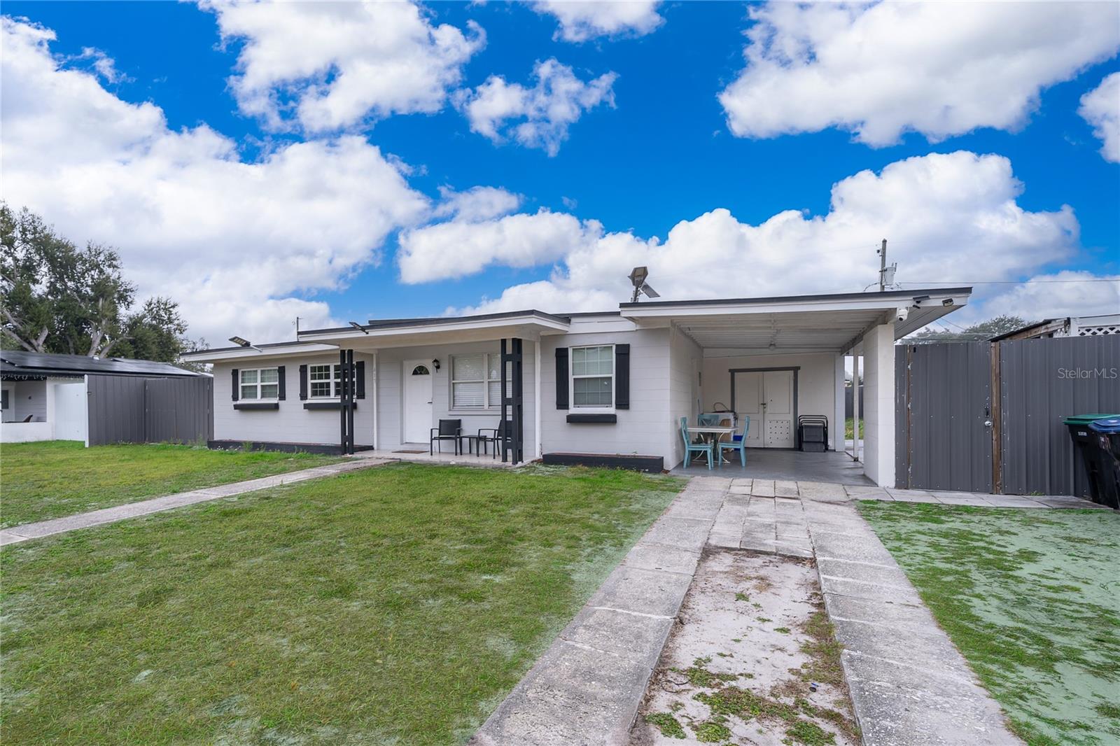 Image 3 of 21 For 417 Capehart Drive