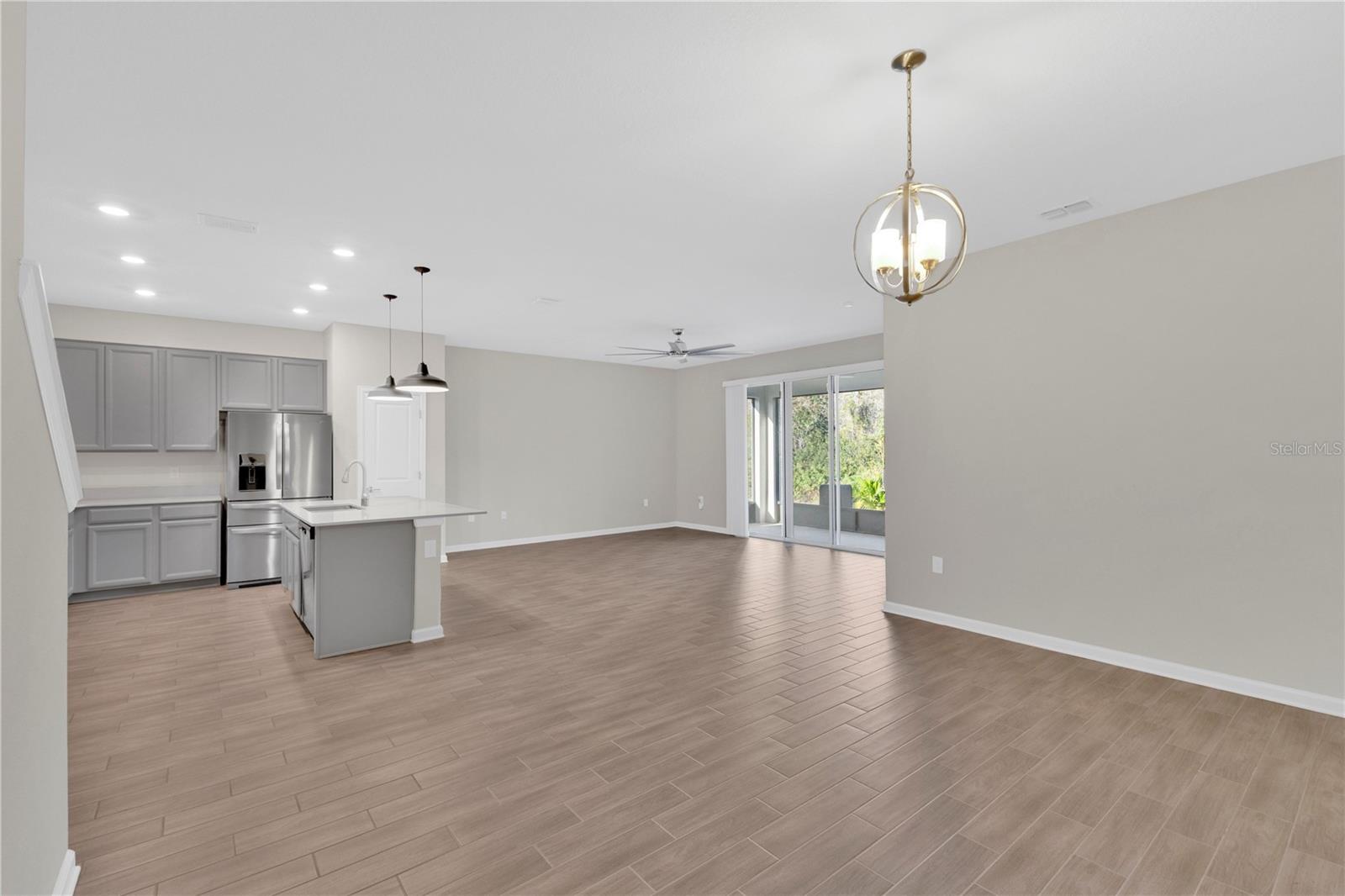 Image 5 of 35 For 4191 Holstein Street