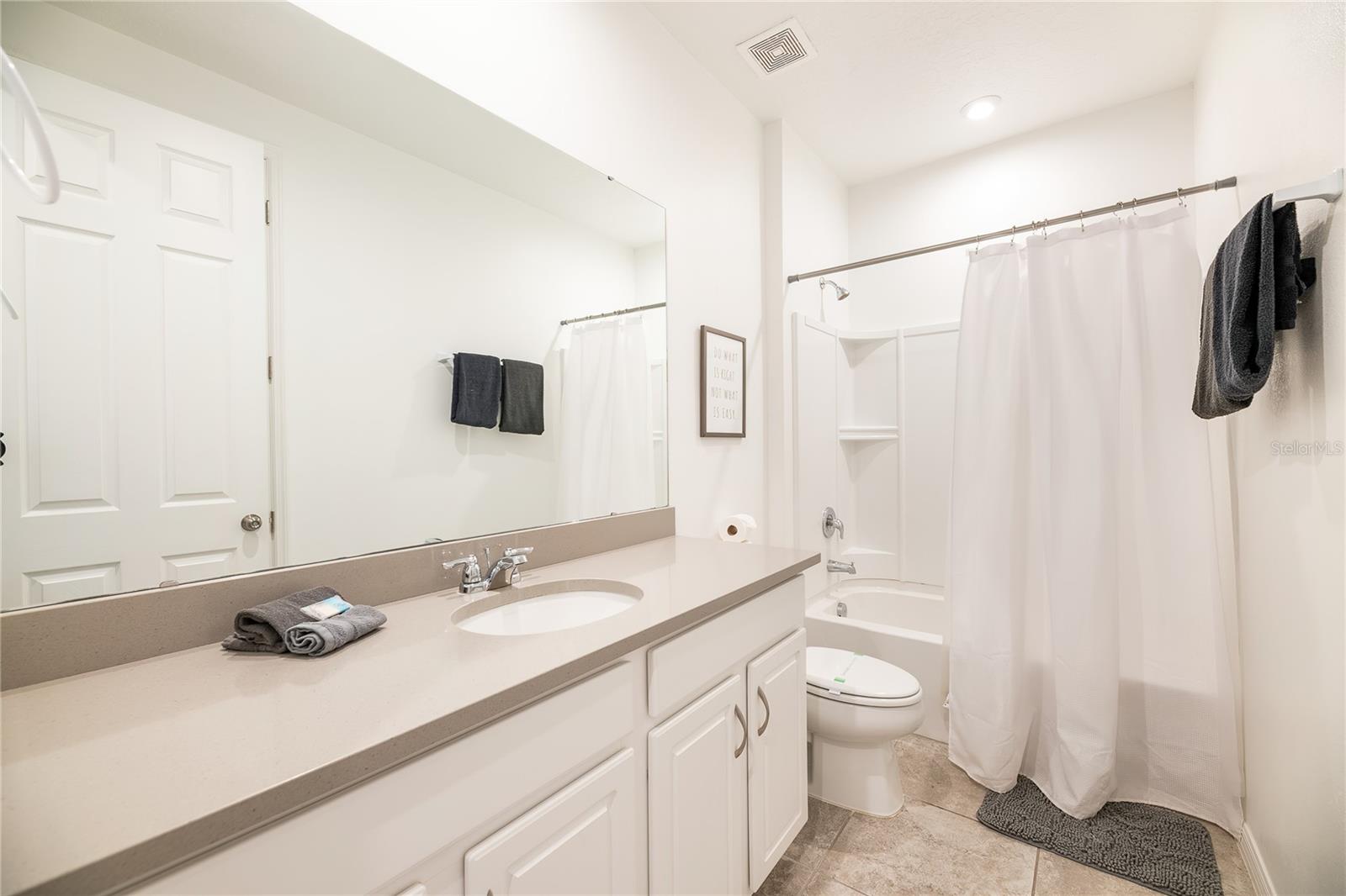 Image 33 of 73 For 8900 Caroline Bay Court